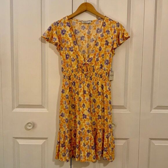 Arizona Jean Co. Yellow Purple Floral Smocked Waist Flutter Dress Large New - Picture 1 of 11